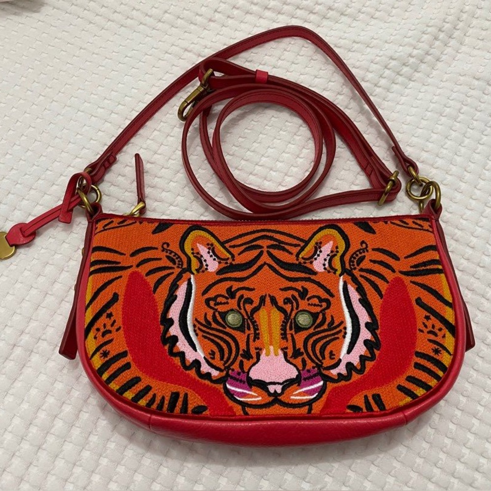 Red Fossil Jolie Baguette Tiger Crossbody Women's Bag